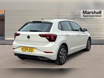 Used Volkswagen Polo 2024 for sale - 75771281: Photo