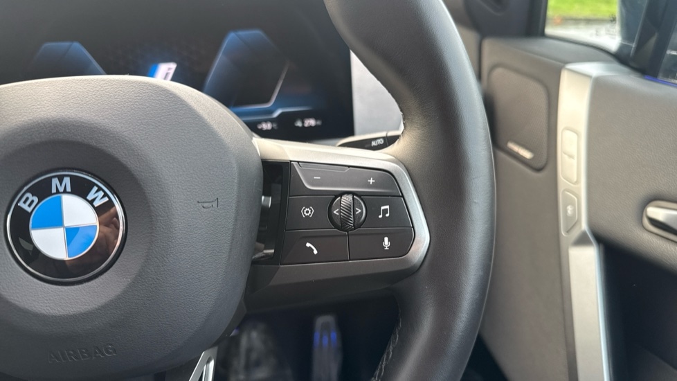 Used BMW iX 2025 for sale - 76966714: Photo 18