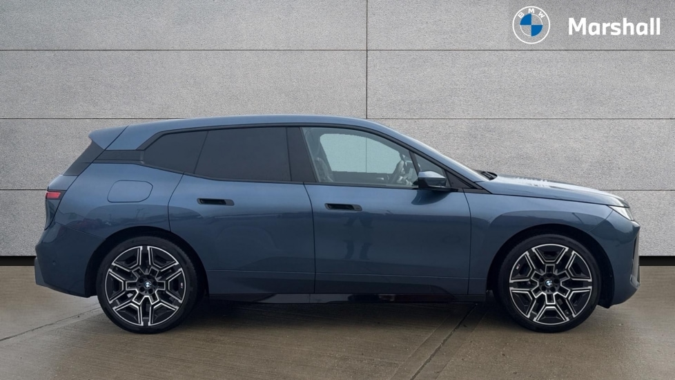 Used BMW iX 2025 for sale - 76966714: Photo 3