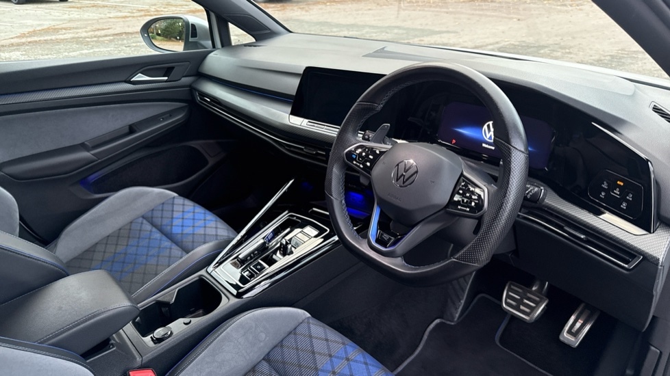 Used Volkswagen Golf 2023 for sale - 76873678: Photo 9
