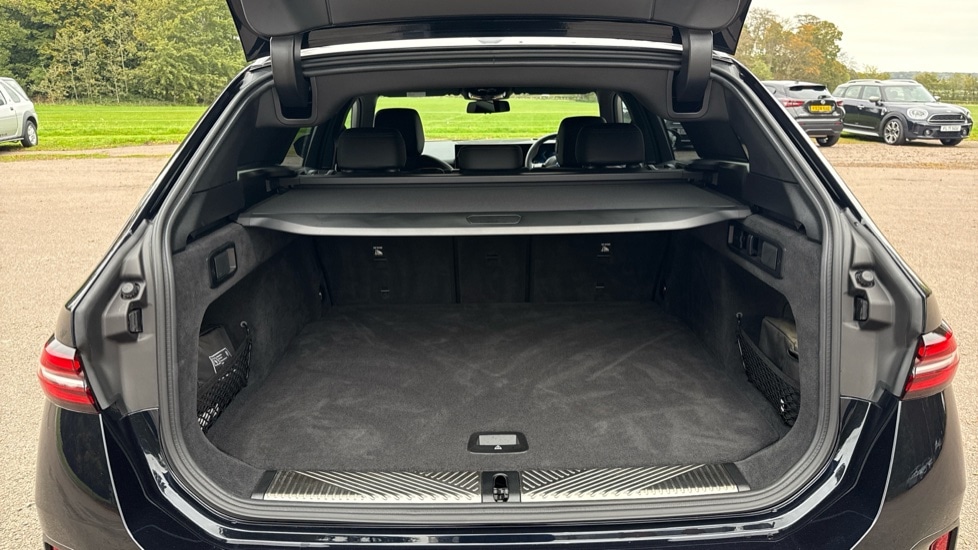 Used BMW 5 Series 2025 for sale - 76870165: Photo 13