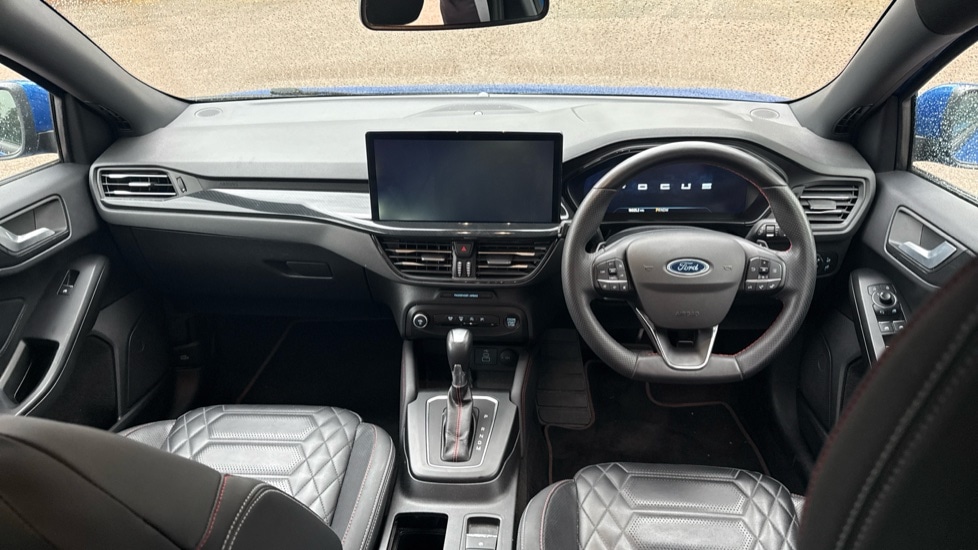 Used Ford Focus 2023 for sale - 76869151: Photo 11