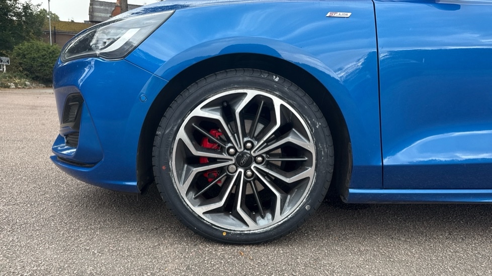 Used Ford Focus 2023 for sale - 76869151: Photo 17