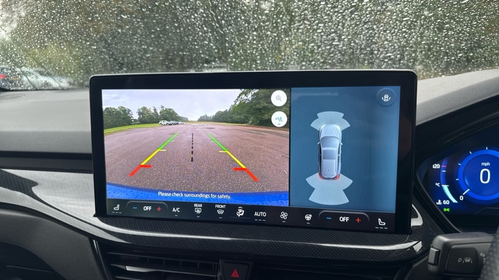 Used Ford Focus 2023 for sale - 76869151: Photo 23