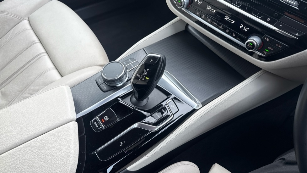 Used BMW 5 Series 2022 for sale - 76872870: Photo 10