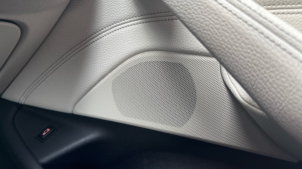 Used BMW 5 Series 2022 for sale - 76872870: Photo 20