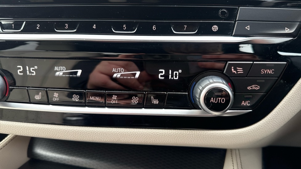 Used BMW 5 Series 2022 for sale - 76872870: Photo 33