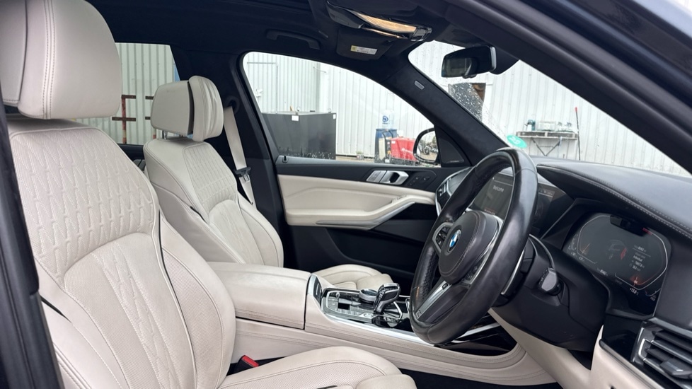 Used BMW X7 2019 for sale - 76609638: Photo 11
