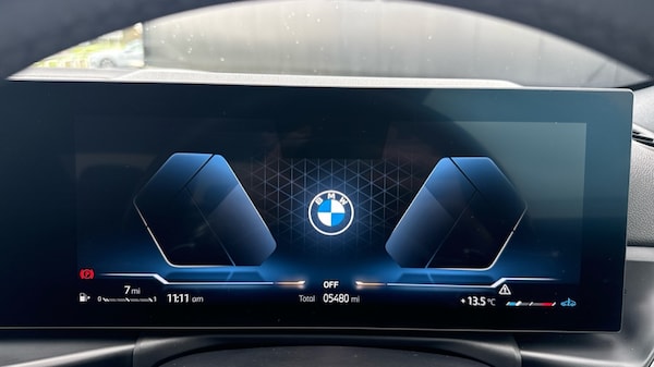 Used BMW 2 Series 2025 for sale - 76328105: Photo 9