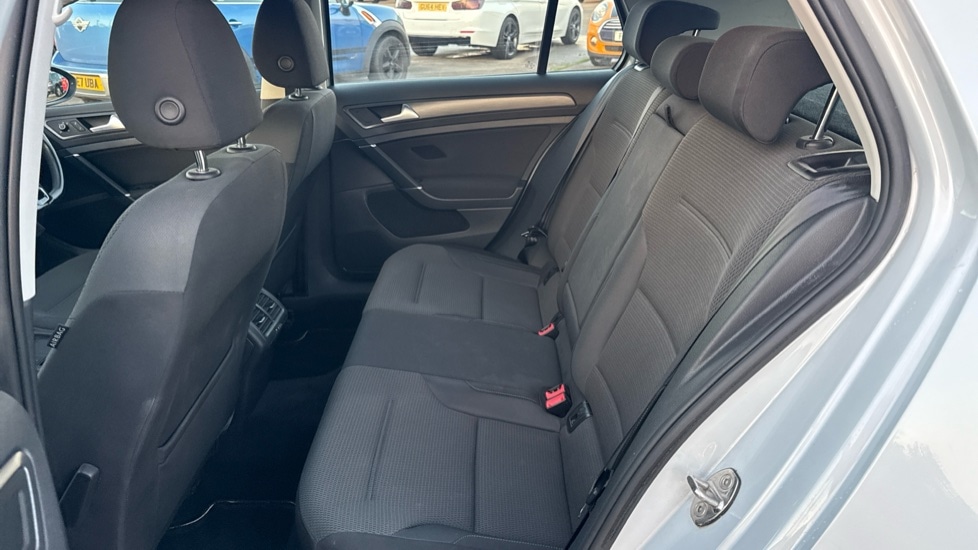 Used Volkswagen Golf 2019 for sale - 76971226: Photo 14