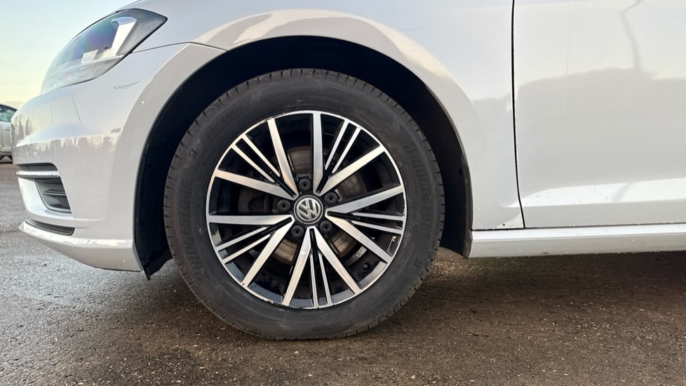 Used Volkswagen Golf 2019 for sale - 76971226: Photo 17