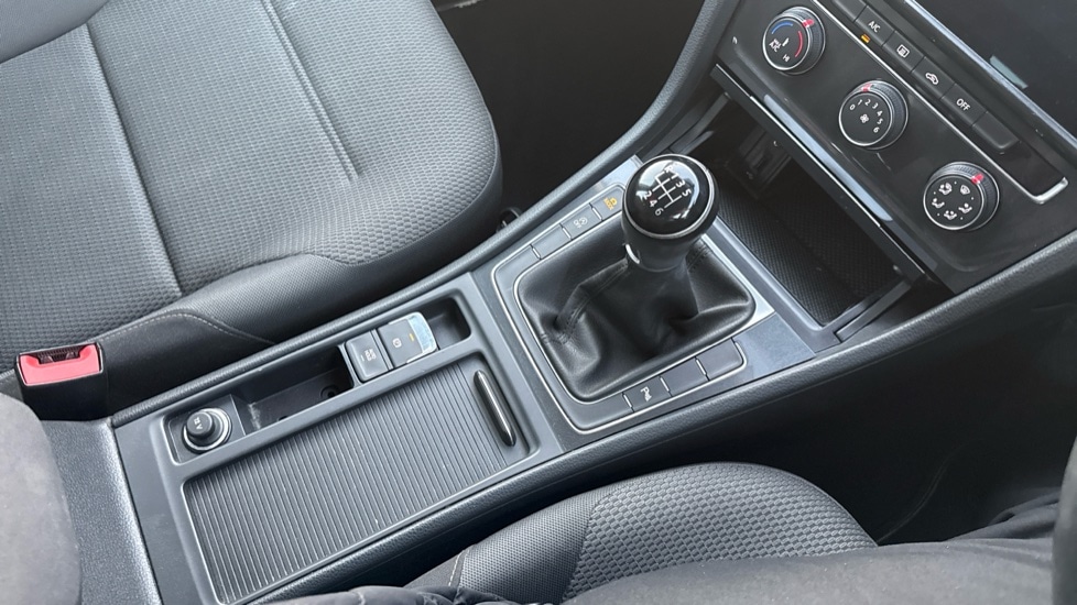 Used Volkswagen Golf 2019 for sale - 76971226: Photo 22