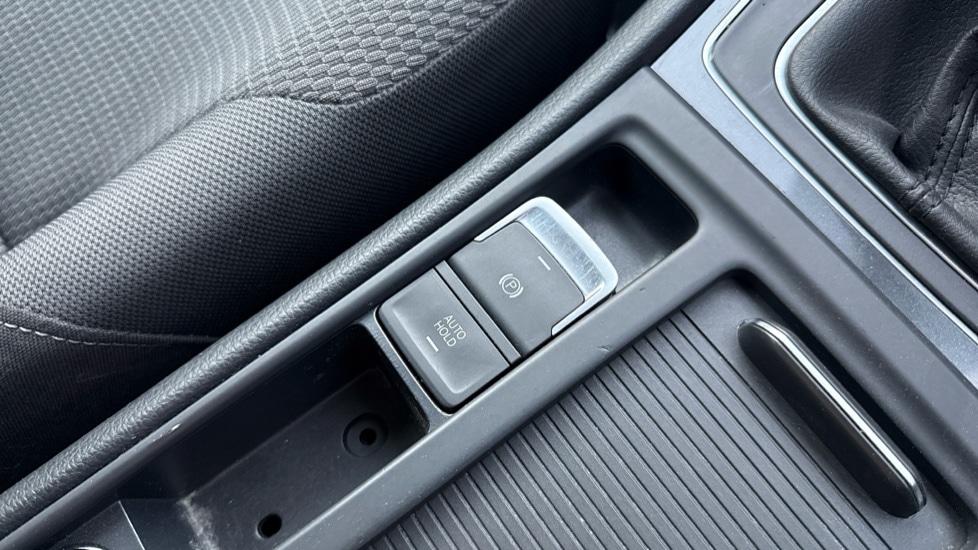 Used Volkswagen Golf 2019 for sale - 76971226: Photo 24