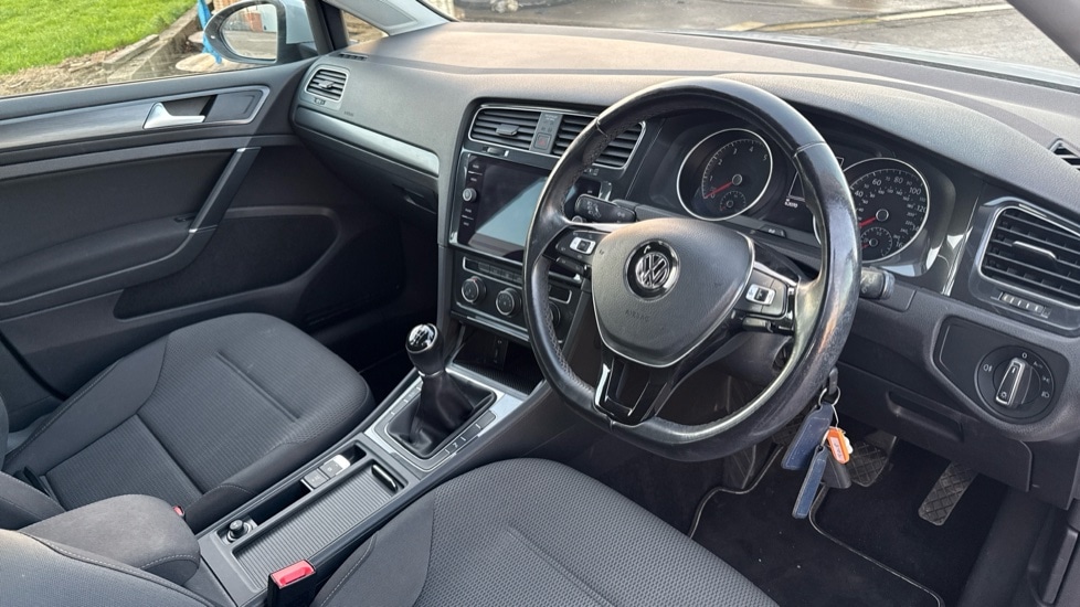Used Volkswagen Golf 2019 for sale - 76971226: Photo 9