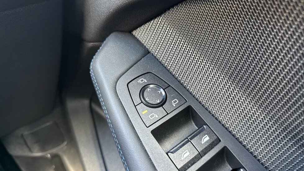 Used BMW 2 Series 2025 for sale - 76074500: Photo 29