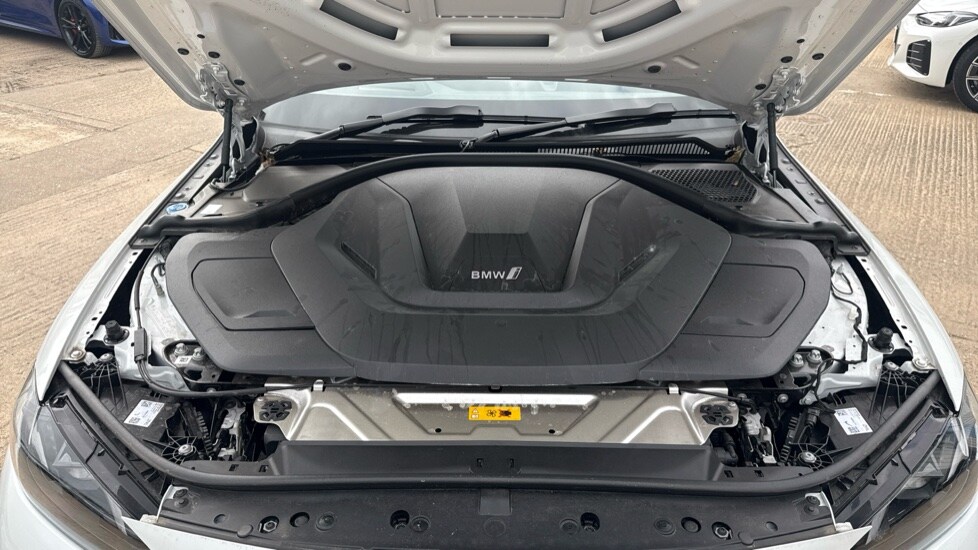 Used BMW i4 2025 for sale - 76074585: Photo 21