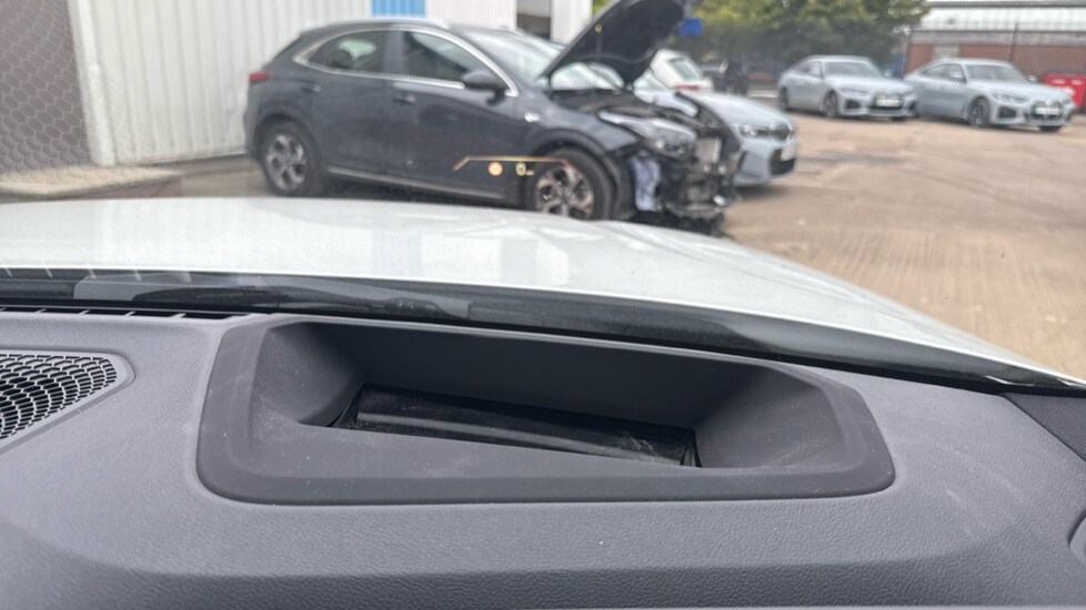 Used BMW i4 2025 for sale - 76074585: Photo 30