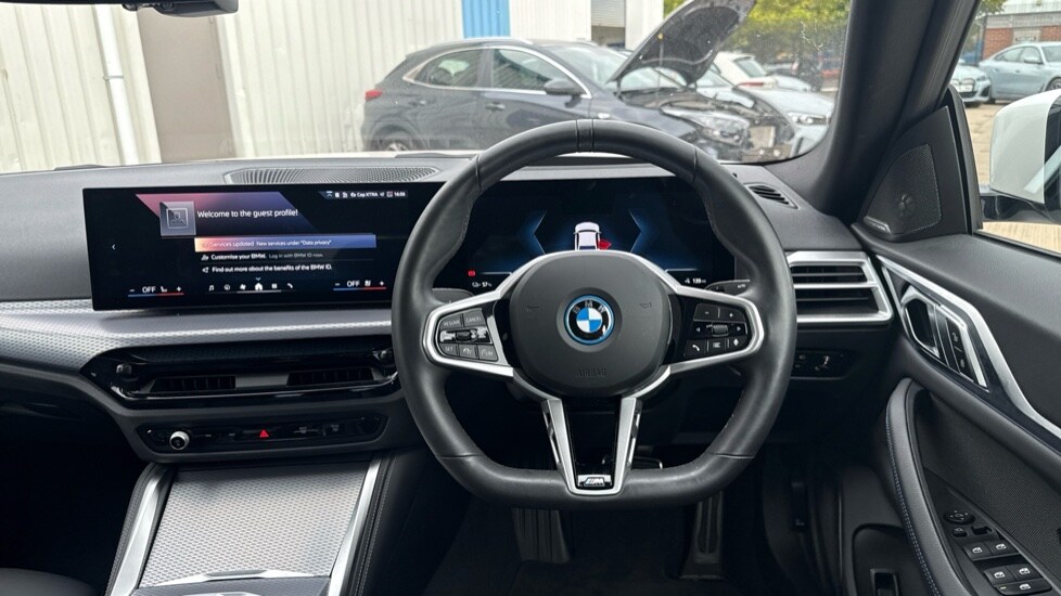 Used BMW i4 2025 for sale - 76074585: Photo 5