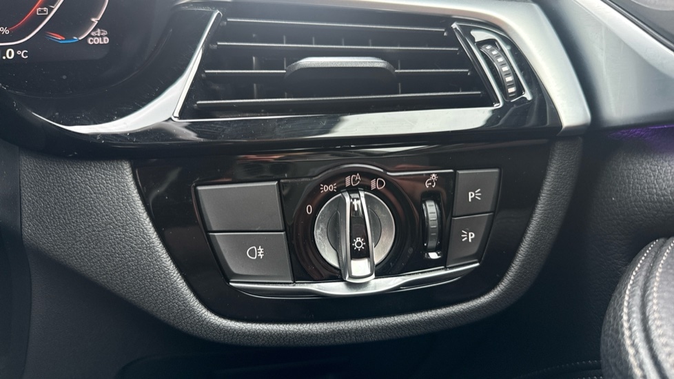 Used BMW 5 Series 2021 for sale - 77075786: Photo 31