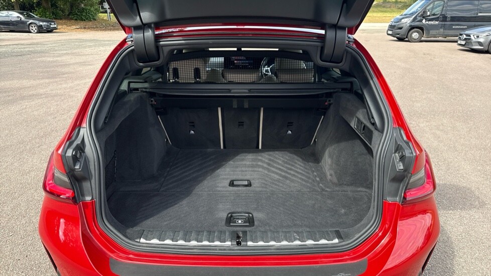 Used BMW 3 Series 2023 for sale - 76869140: Photo 13