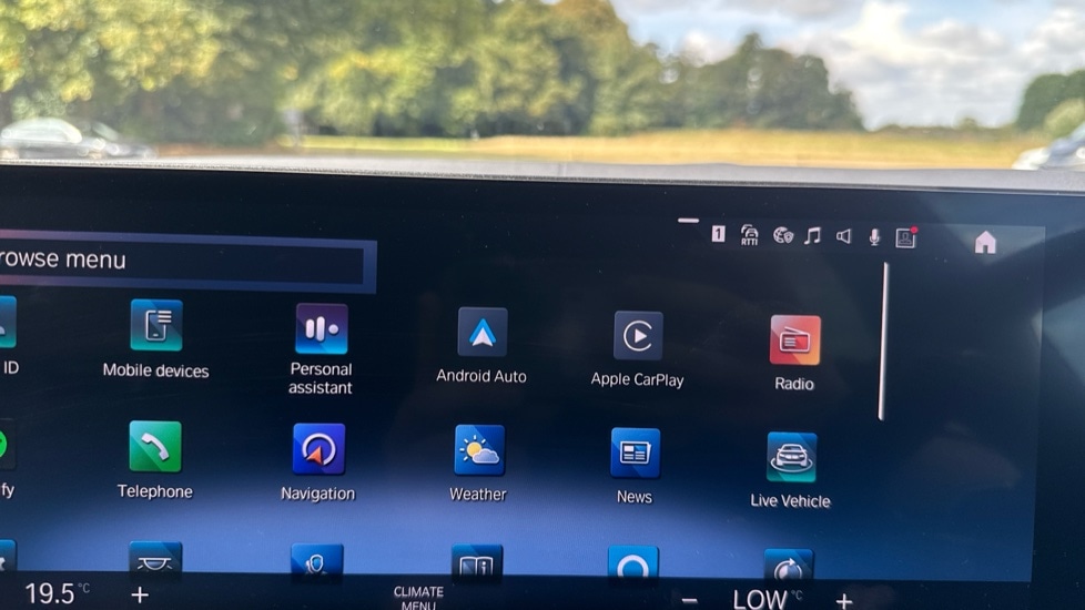 Used BMW 3 Series 2023 for sale - 76869140: Photo 30