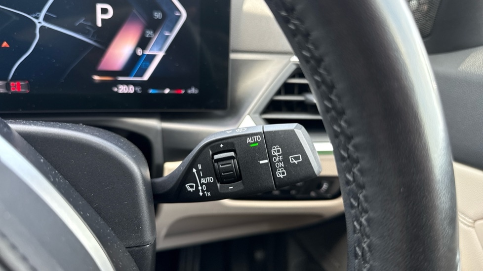 Used BMW 3 Series 2023 for sale - 76869140: Photo 32