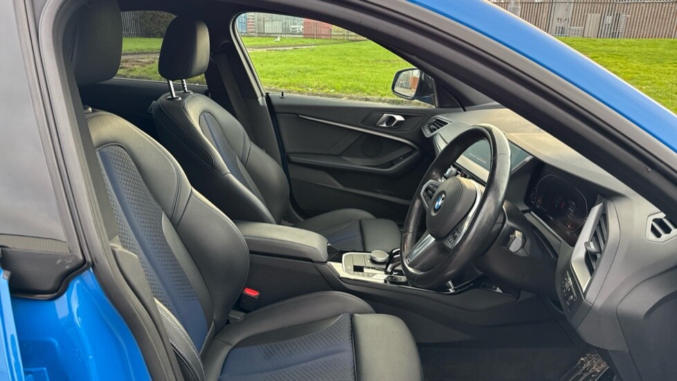 Used BMW 2 Series 2023 for sale - 76609481: Photo 11