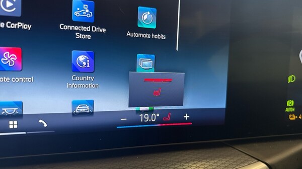 Used BMW i4 2024 for sale - 76140125: Photo 30