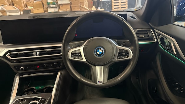 Used BMW i4 2024 for sale - 76140125: Photo 5