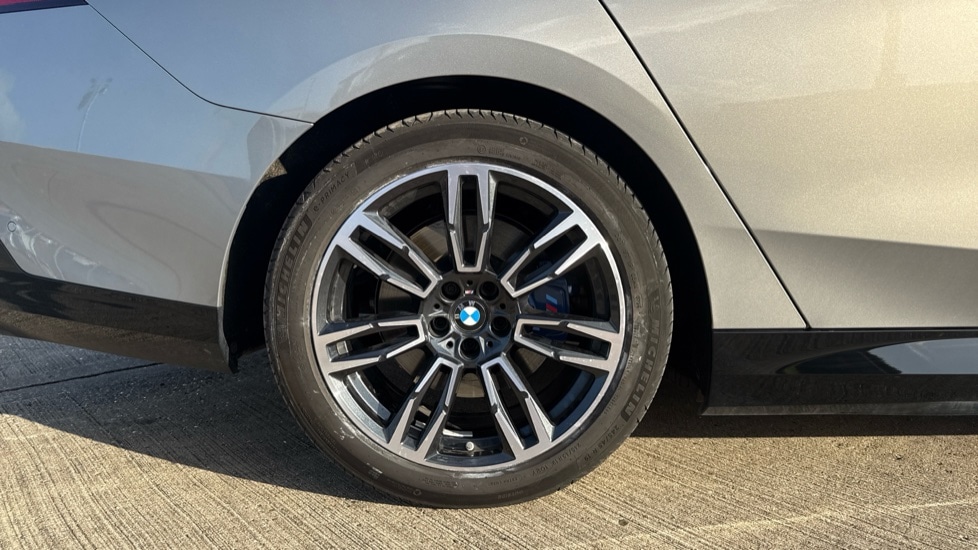 Used BMW 5 Series 2025 for sale - 76773325: Photo 27