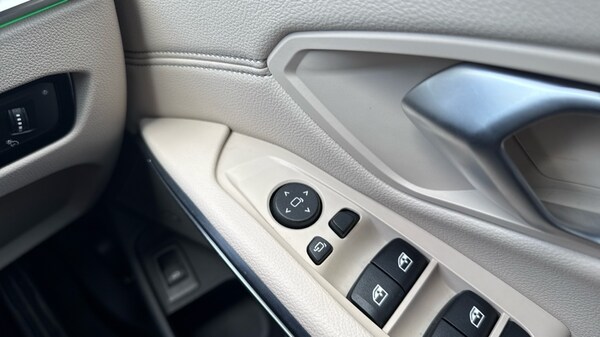 Used BMW 3 Series 2023 for sale - 75698803: Photo 31