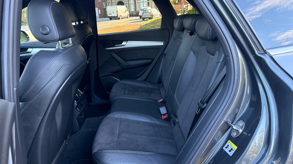 Used Audi Q5 2019 for sale - 76145883: Photo 14