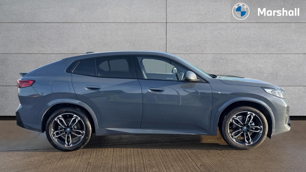 Used BMW iX2 2025 for sale - 76921674: Photo 3