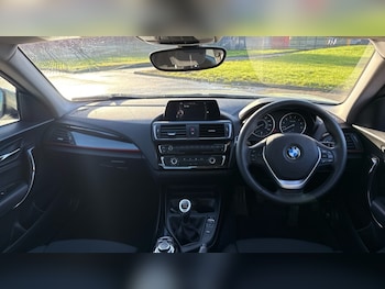 Used BMW 2 Series 2017 for sale - 76717505: Photo