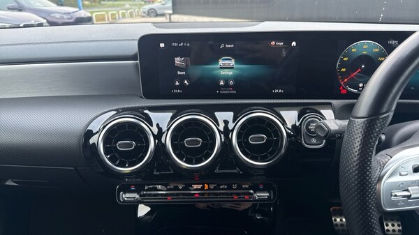 Used Mercedes-Benz CLA 2020 for sale - 76272927: Photo 12