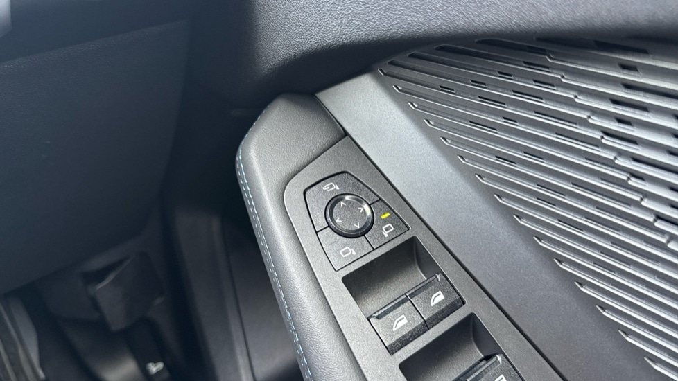 Used BMW 2 Series 2025 for sale - 76567916: Photo 32