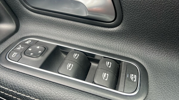 Used Mercedes-Benz CLA 2020 for sale - 76338975: Photo 31