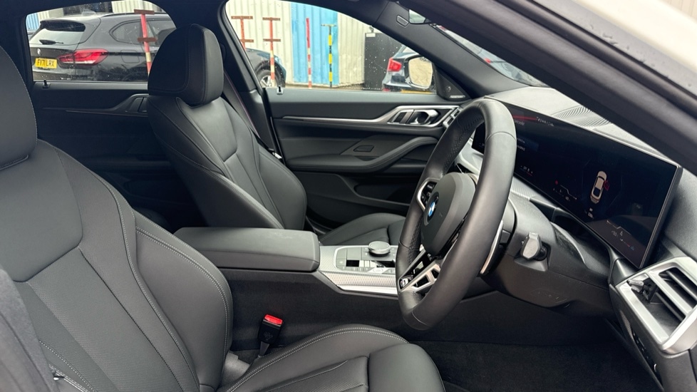 Used BMW 4 Series 2025 for sale - 76233933: Photo 11