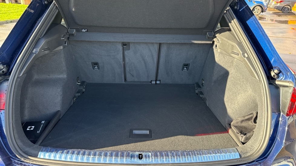 Used Audi Q3 2023 for sale - 76873775: Photo 15