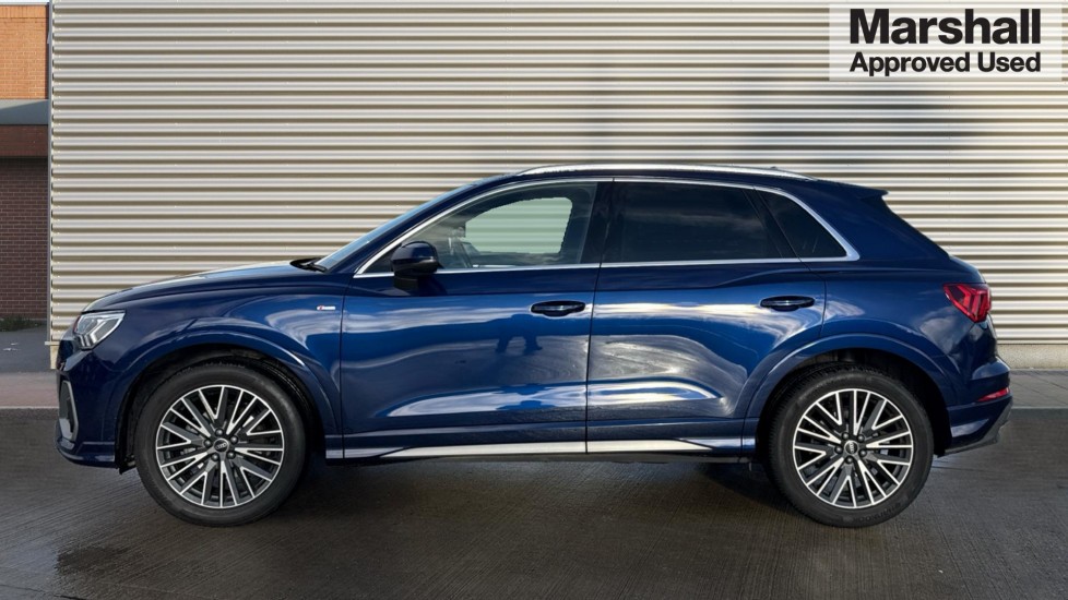 Used Audi Q3 2023 for sale - 76873775: Photo 6