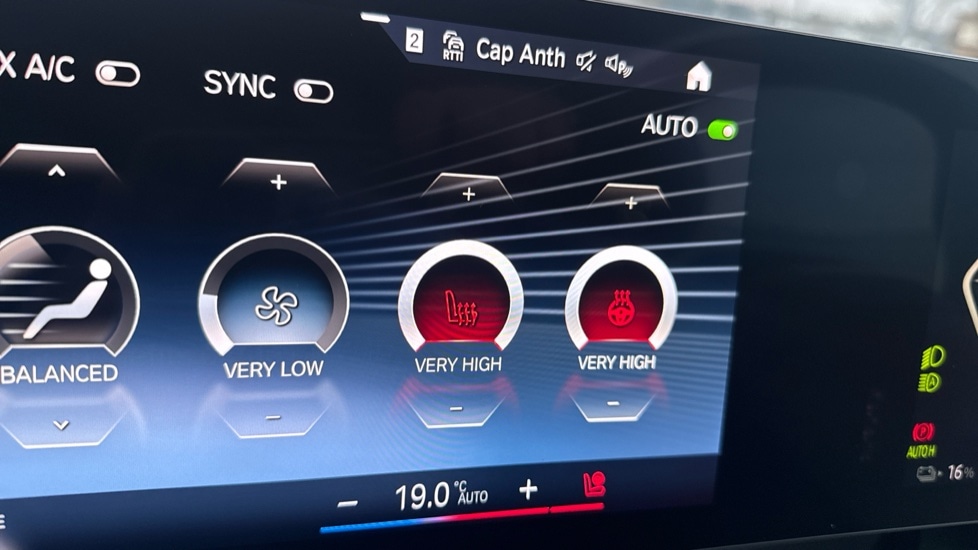 Used BMW iX 2023 for sale - 76928095: Photo 31