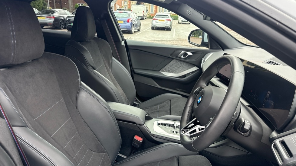 Used BMW 2 Series 2025 for sale - 76074608: Photo 11