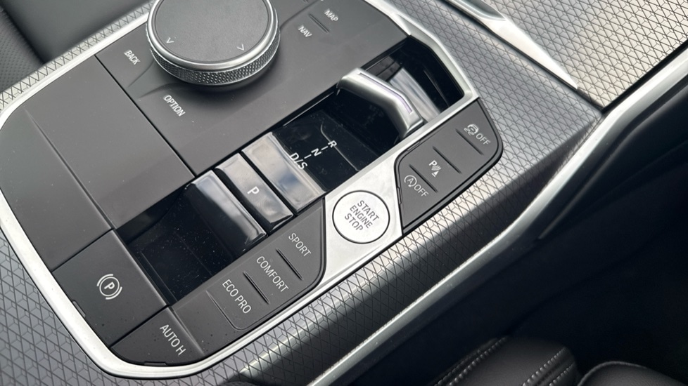 Used BMW 3 Series 2025 for sale - 76871130: Photo 19