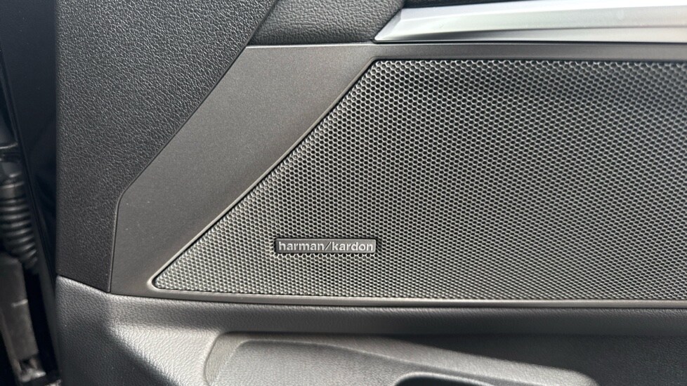 Used BMW 3 Series 2025 for sale - 76871130: Photo 32