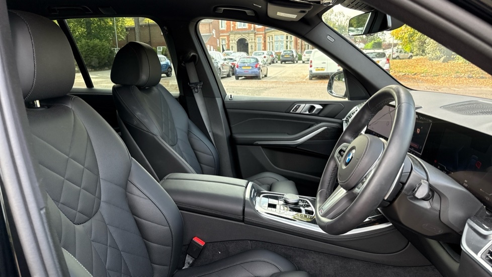 Used BMW X5 2025 for sale - 76272871: Photo 11