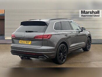 Used Volkswagen Touareg 2023 for sale - 76544528: Photo