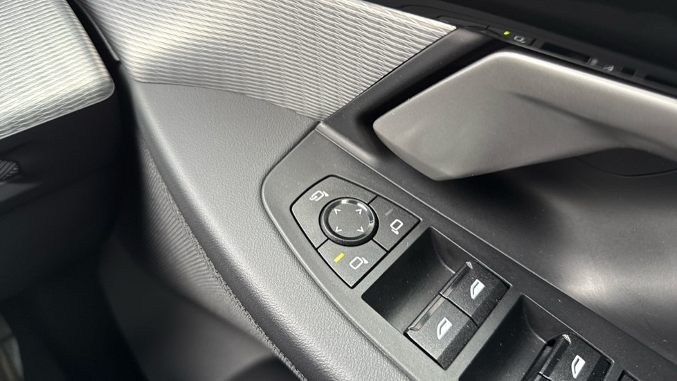 Used BMW 5 Series 2024 for sale - 76749948: Photo 32