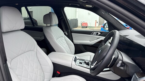 Used BMW X5 2025 for sale - 76062216: Photo 11