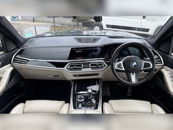 Used BMW X7 2019 for sale - 76208899: Photo