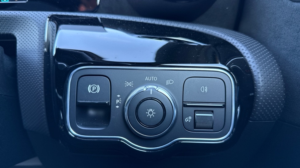 Used Mercedes-Benz A-Class 2021 for sale - 76630308: Photo 28